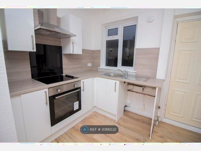 2 Bedroom Terraced House To Rent In Auchenhove Crescent, Kilbirnie, KA25