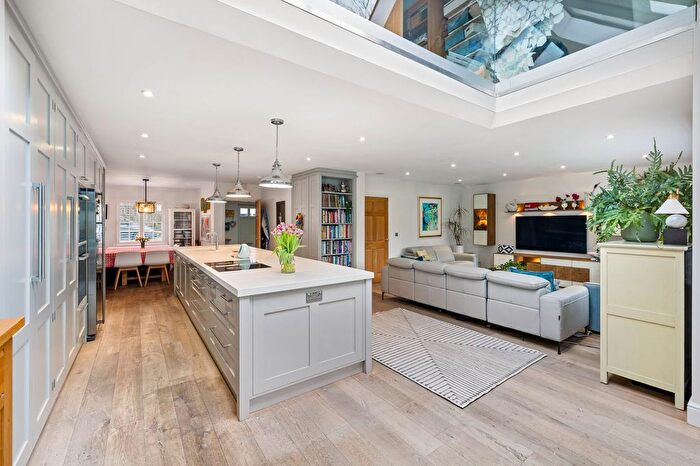 5 Bedroom Semi-Detached House For Sale In Walhatch Close, Forest Row, RH18