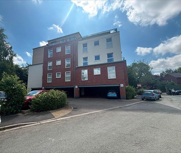 2 Bedroom Flat For Sale In Ernest Court, Northwich, CW9