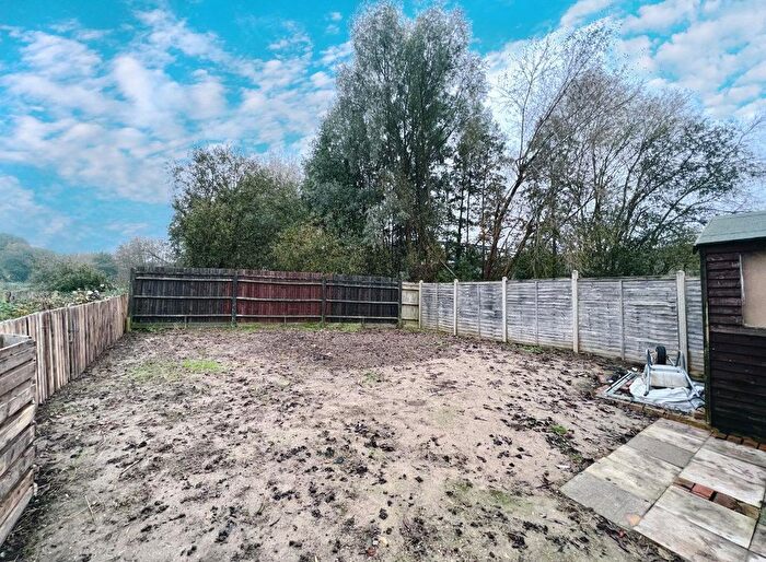 1 Bedroom Flat For Sale In Sotherton, Willesborough, Ashford, TN24