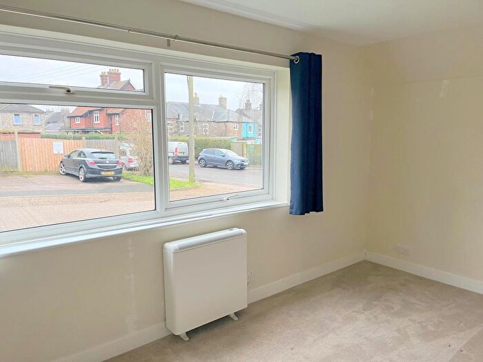 1 Bedroom Flat To Rent In Suffolk Square, Sudbury, CO10
