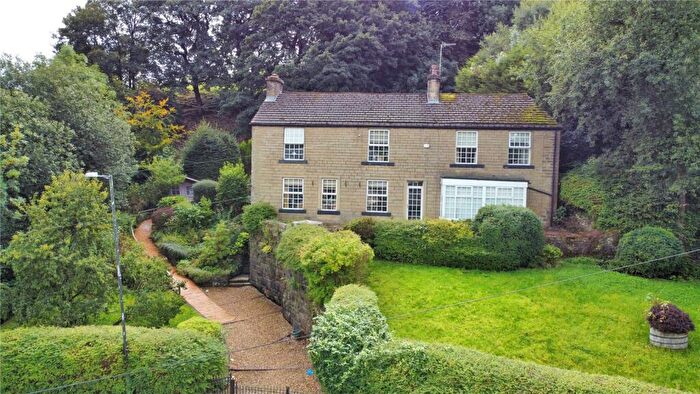 4 Bedroom Detached House For Sale In Baron Fold, Waterfoot, Rossendale, BB4