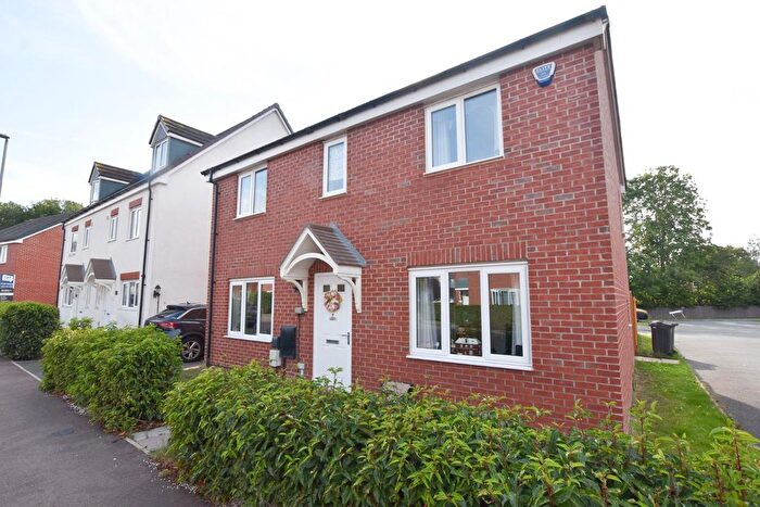 4 Bedroom Detached House For Sale In Woodpecker Way, Shepshed, Loughborough, LE12