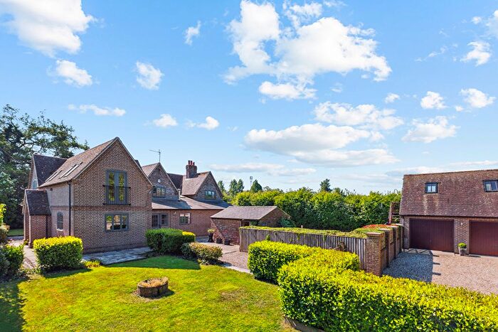 6 Bedroom Detached House For Sale In Stype, Hungerford, RG17