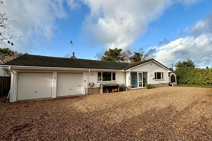 5 Bedroom Detached Bungalow For Sale In Woodlinken Close, Verwood, BH31