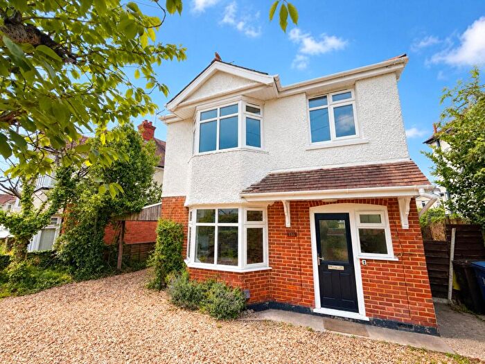 3 Bedroom Detached House For Sale In Sandbanks Road, Whitecliff, Poole, Dorset, BH14