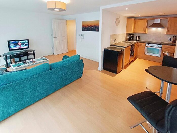 2 Bedroom Apartment For Sale In Concord Street, Leeds, West Yorkshire, LS2