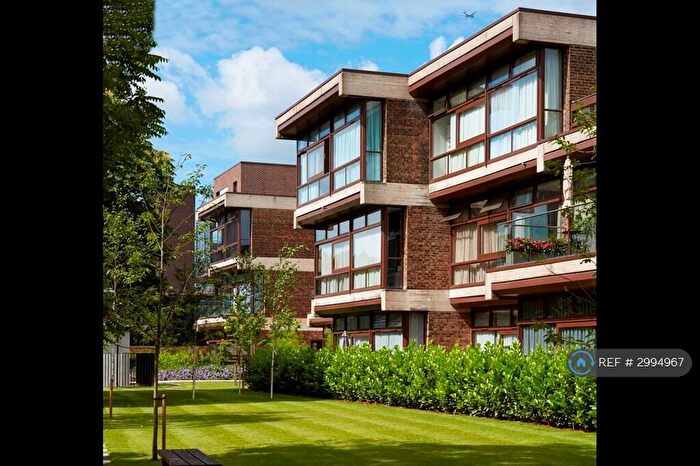 2 Bedroom Flat To Rent In Cabanel Place, London, SE11