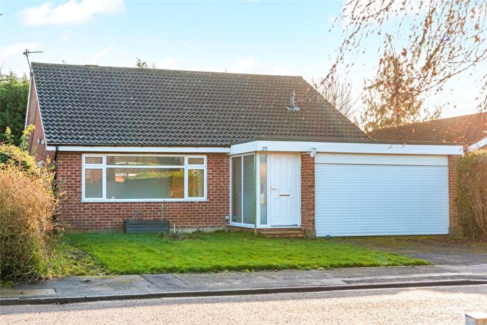 3 Bedroom Bungalow For Sale In Irvine Drive, Stoke Mandeville, Aylesbury, Buckinghamshire, HP22