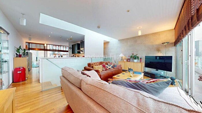 2 Bedroom Apartment For Sale In Timber Wharf, Worsley Street, Castlefield, M15