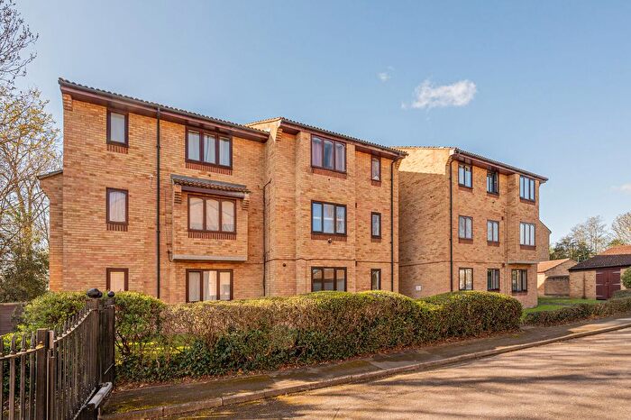 1 Bedroom Flat To Rent In Ludford Close, Croydon, CR0