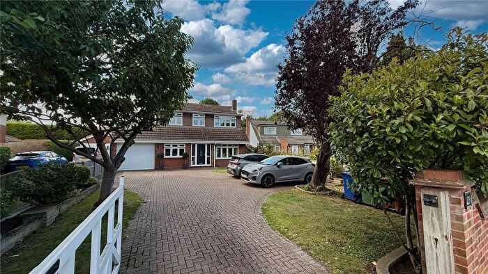 4 Bedroom Detached House For Sale In Southend Road, Stanford-Le-Hope, Essex, SS17
