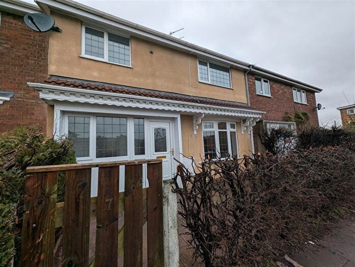 3 Bedroom Terraced House For Sale In Arrowsmith Square, Newton Aycliffe, DL5