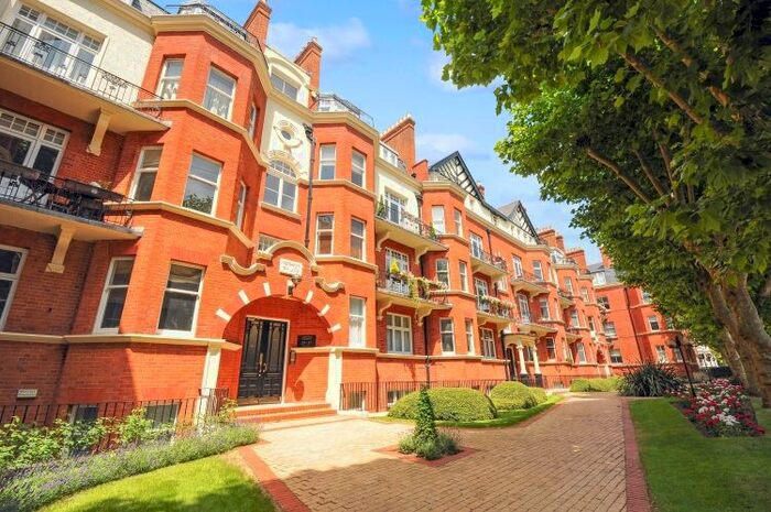 3 Bedroom Flat To Rent In Elgin Avenue, London, W9