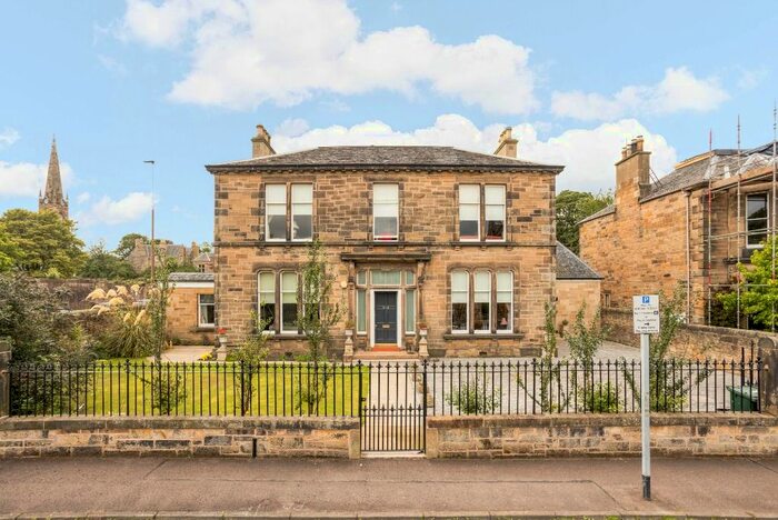 6 Bedroom Detached House To Rent In Palmerston Road, The Grange, Edinburgh, EH9