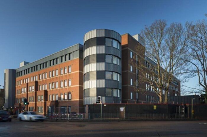 1 Bedroom Apartment To Rent In Broadway, Peterborough, PE1