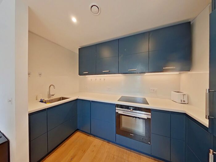 1 Bedroom Flat To Rent In Truro House, Postmark Chanery Lane, WC1X