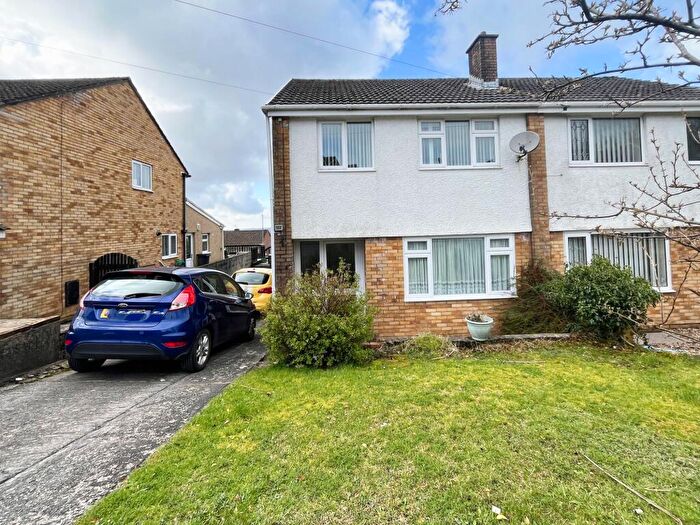 3 Bedroom Semi Detached House For Sale In Brynau Wood, Neath, SA11