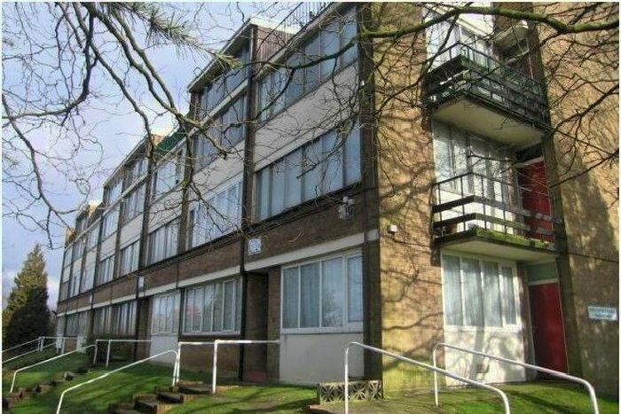 1 Bedroom Flat To Rent In Dunstable Road, Luton, LU4