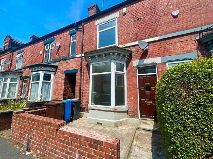 3 Bedroom Terraced House To Rent In Wake Road, Sheffield, S7