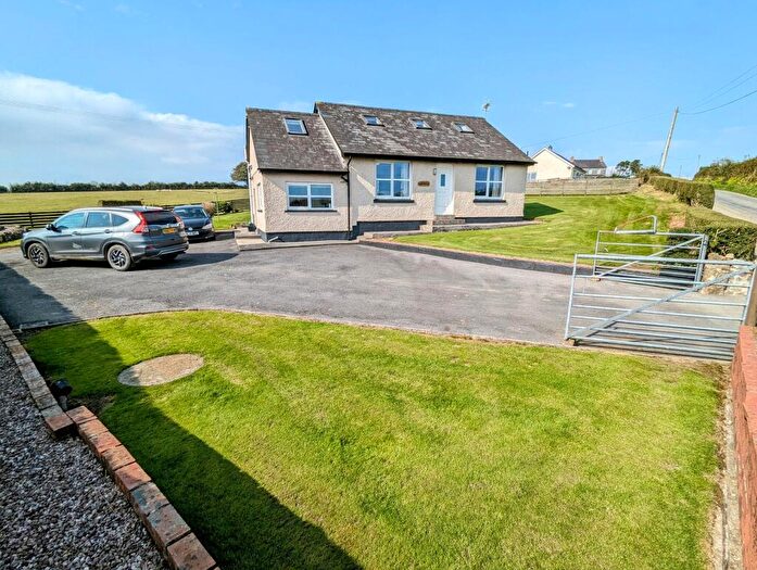 4 Bedroom Detached House For Sale In Blaenycoed, Carmarthen, Carmarthenshire., SA33