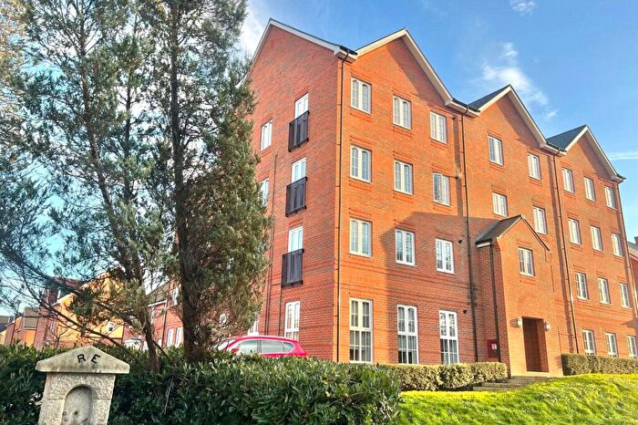 2 Bedroom Flat For Sale In Charteris Close, Wellesley, Aldershot, Hampshire, GU11