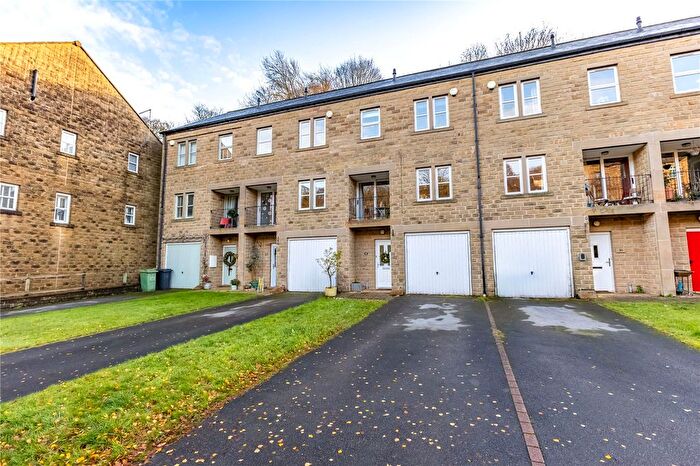 5 Bedroom Terraced House For Sale In Lower Mill Lane, Holmfirth, HD9
