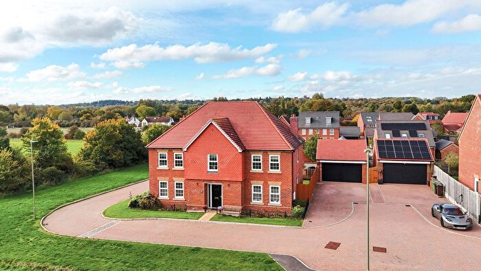 5 Bedroom Detached House For Sale In Shuttle Street, Whitchurch, RG28