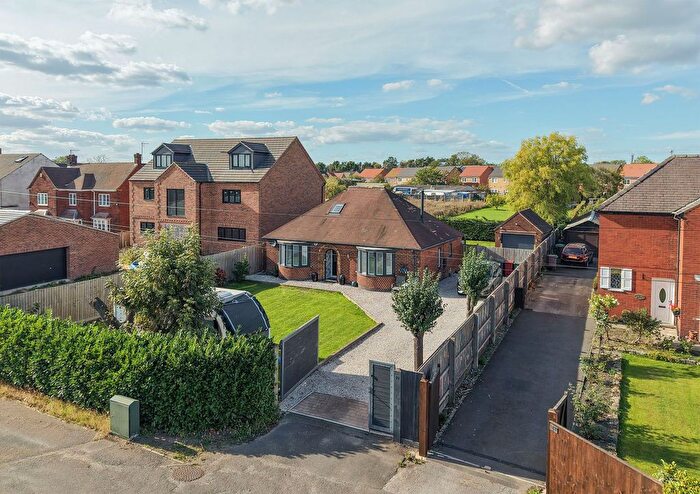2 Bedroom Detached Bungalow For Sale In Chesterfield Road, Barlborough, S43