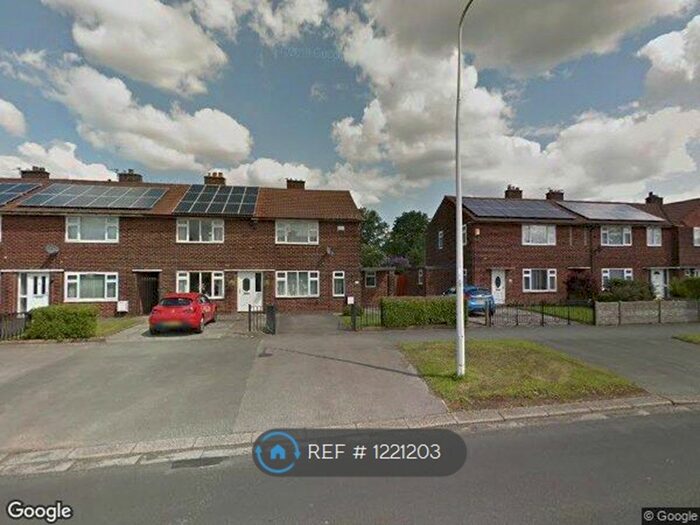 2 Bedroom End Of Terrace House To Rent In Coniston Avenue, Little Hulton, Manchester M38
