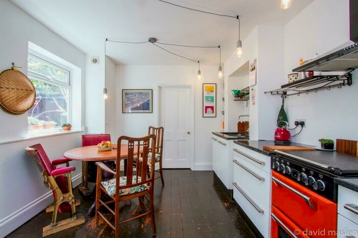 1 Bedroom Flat To Rent In Hollingbury Road, Brighton, BN1