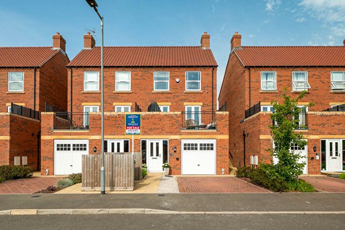 3 Bedroom Semi-Detached House For Sale In The Rise, Southwell, NG25