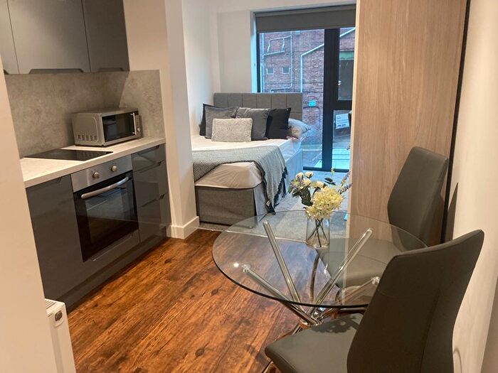 Studio To Rent In Earl Street, Sheffield, S1