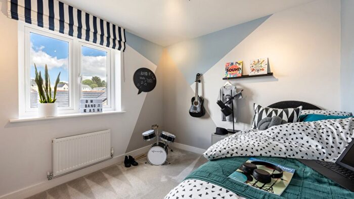 4 Bedroom Detached House For Sale In Holsworthy, Devon, Holsworthy, EX22