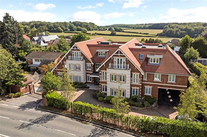 4 Bedroom Flat For Sale In Penn Road, Beaconsfield, HP9
