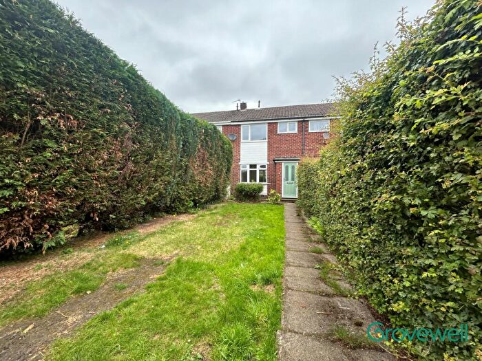 3 Bedroom Terraced House To Rent In Castle Court, Ashton-under-Lyne, OL6