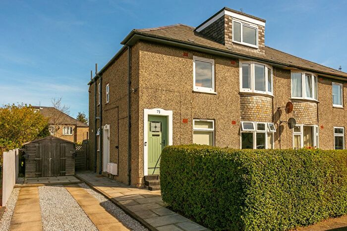 3 Bedroom Flat For Sale In Colinton Mains Grove, Colinton Mains, Edinburgh, EH13