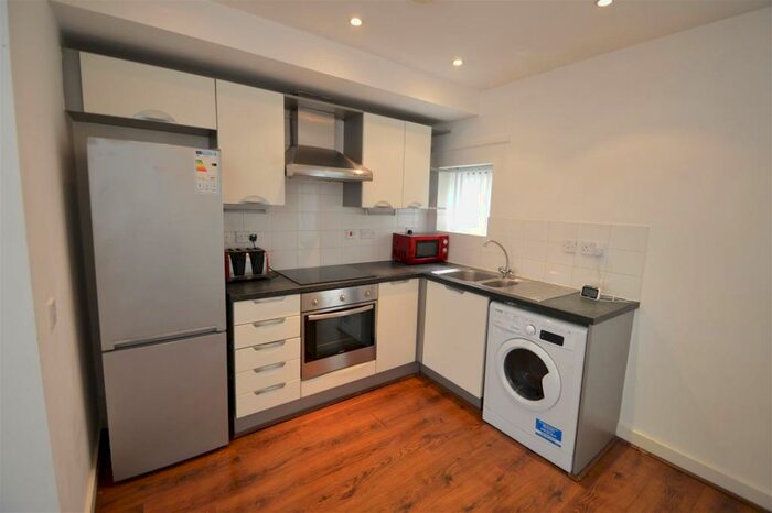 3 Bedroom House To Rent In Boston Street, Hulme, Manchester, M15