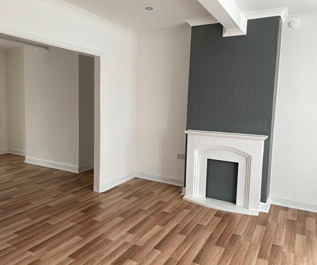 4 Bedroom House To Rent In Biggins Wood Road, Cheriton, CT19