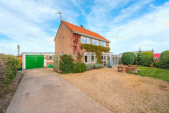 3 Bedroom Detached House For Sale In Guys Head Road, Lutton Marsh, Spalding, Lincs, PE12