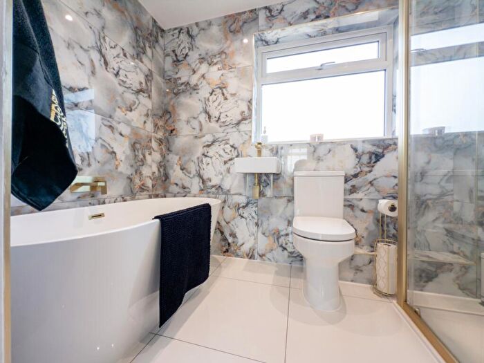 4 Bedroom Detached House For Sale In Treetops, Felixstowe, IP11