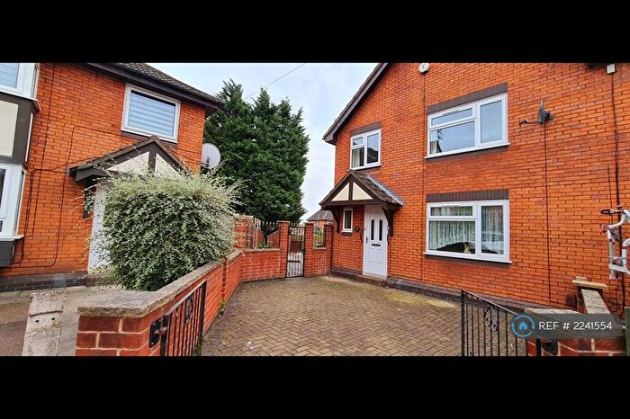 3 Bedroom Semi-Detached House To Rent In Curteys Close, Leicester, LE3