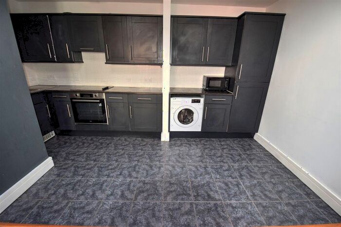 2 Bedroom Flat To Rent In Cornwallis Street, Liverpool, L1