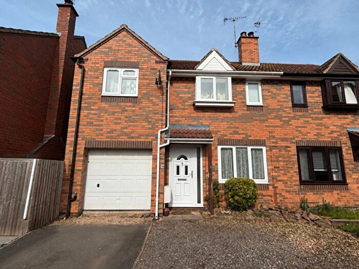 3 Bedroom Semi-Detached House For Sale In Valebrook Road, Stathern, LE14