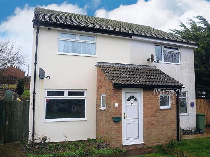 2 Bedroom Semi-Detached House To Rent In The Dewpond, Peacehaven, BN10