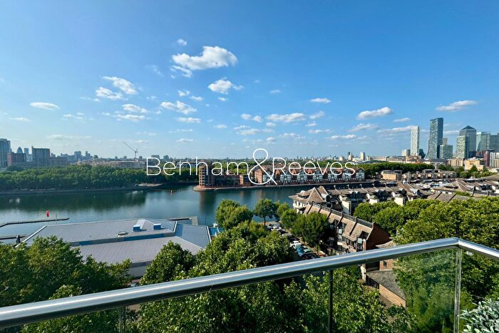 2 Bedroom Flat To Rent In Rope Street, London, SE16