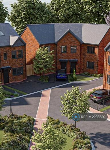 4 Bedroom Semi-Detached House To Rent In Bowling Green Avenue - Off Edison Road, Eccles, Manchester, M30