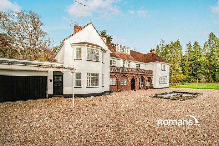 7 Bedroom Detached House To Rent In Kings Road, Ascot, Berkshire, SL5