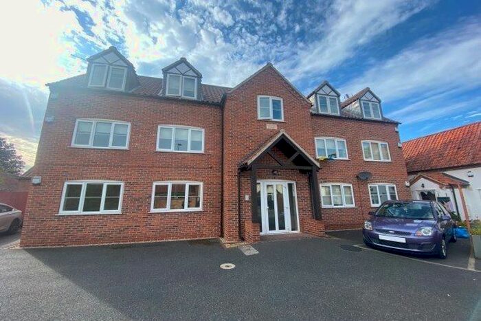 1 Bedroom Flat To Rent In Belvoir Court, Nottingham, NG13