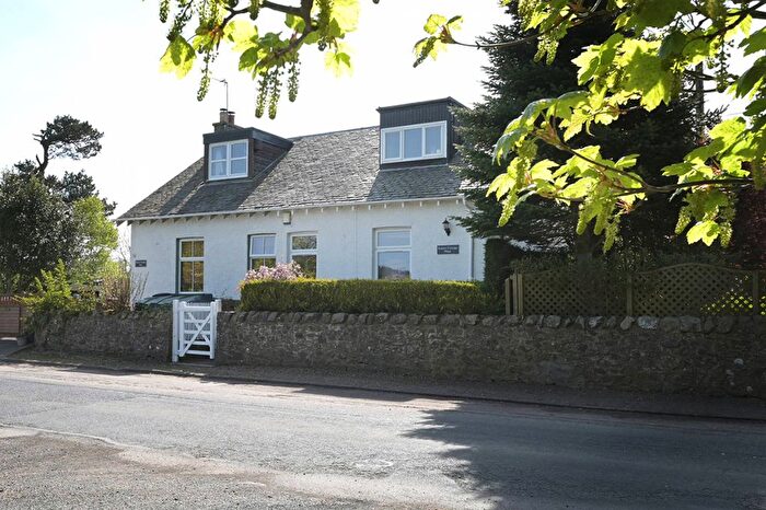 3 Bedroom Semi-Detached House For Sale In Tynehead, Pathhead, EH37
